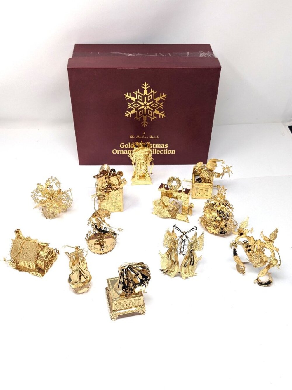 Danbury Mint 1997 Gold Christmas Ornament Collection Box Set 12 pc Complete